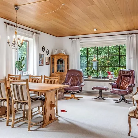 Hiarni - 12km From The Sea By Interhome Casa de Férias